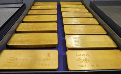 Goldman sees potential for gold prices surging above $3000 amid risks